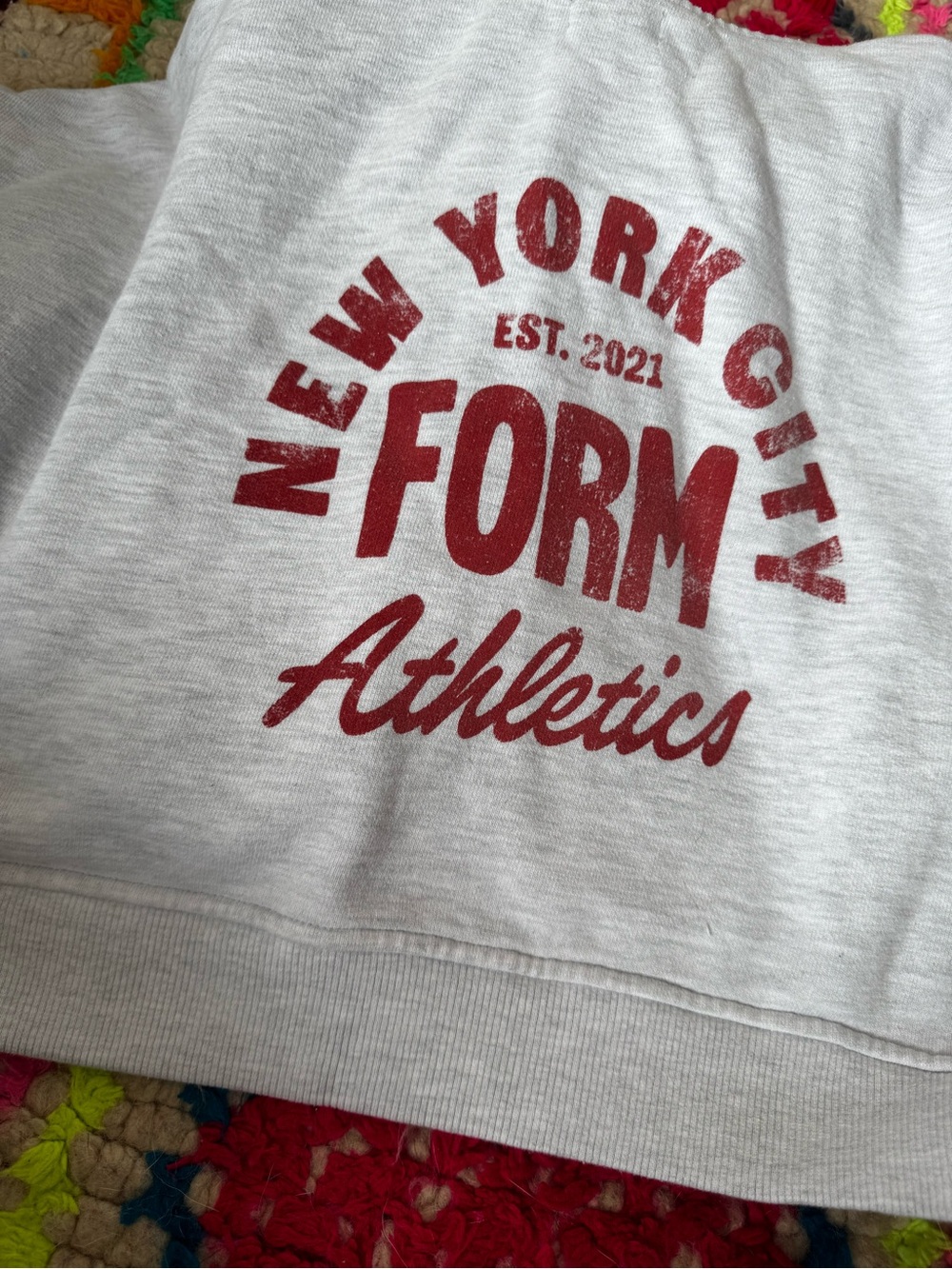Form Athletics NYC Cropped Hoodie Gray Red Logo S - Picture 8 of 8
